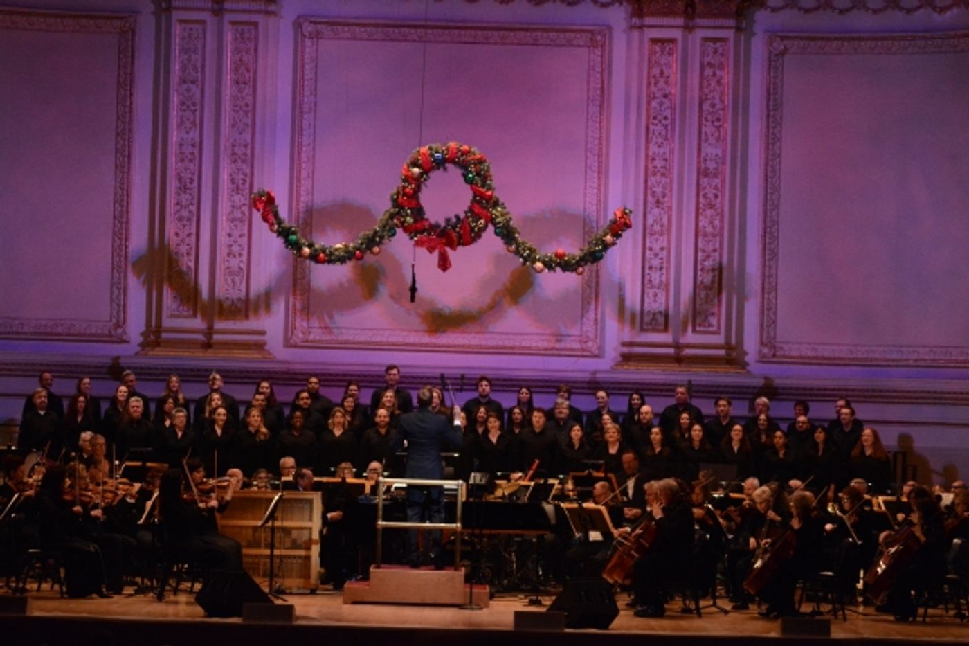 Photo Coverage: Stephanie J. Block, Brian d'Arcy James and the New York Pops Celebrate Christmas at Carnegie Hall Photo Coverage: Stephanie J. Block, Brian d'Arcy James and the New York Pops Celebrate Christmas at Carnegie Hall Image