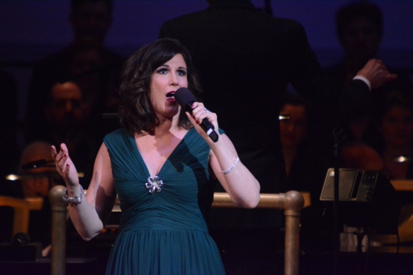 Photo Coverage: Stephanie J. Block, Brian d'Arcy James and the New York Pops Celebrate Christmas at Carnegie Hall  Image