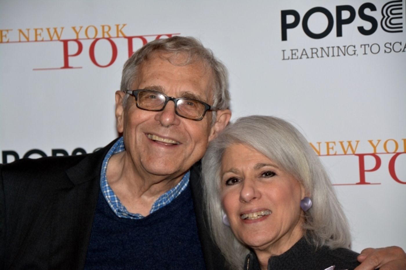 Photo Coverage: Stars Bring Holiday Cheer Backstage at New York Pops Carnegie Hall Concert Image