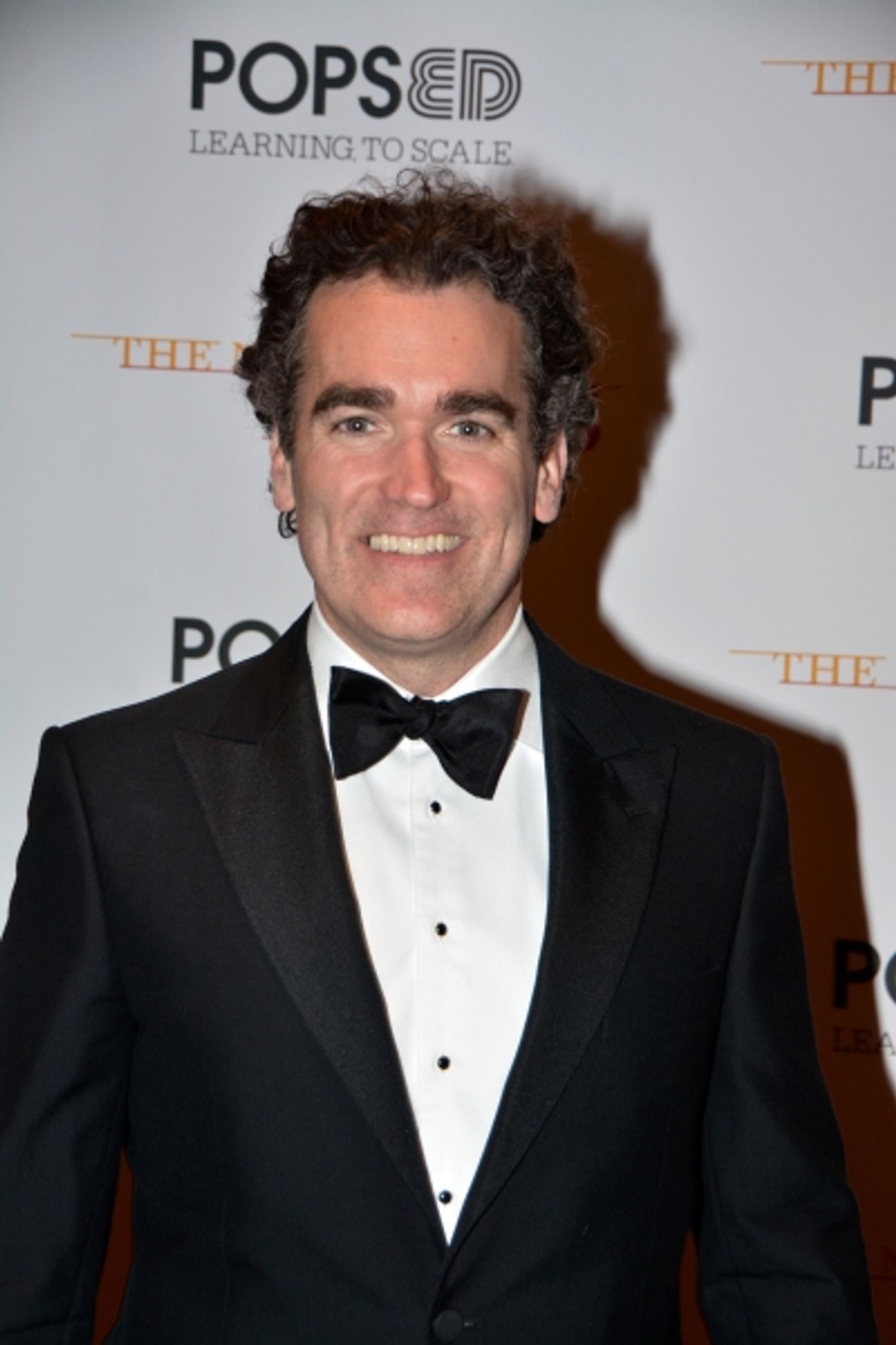 Photo Coverage: Stars Bring Holiday Cheer Backstage at New York Pops Carnegie Hall Concert Image