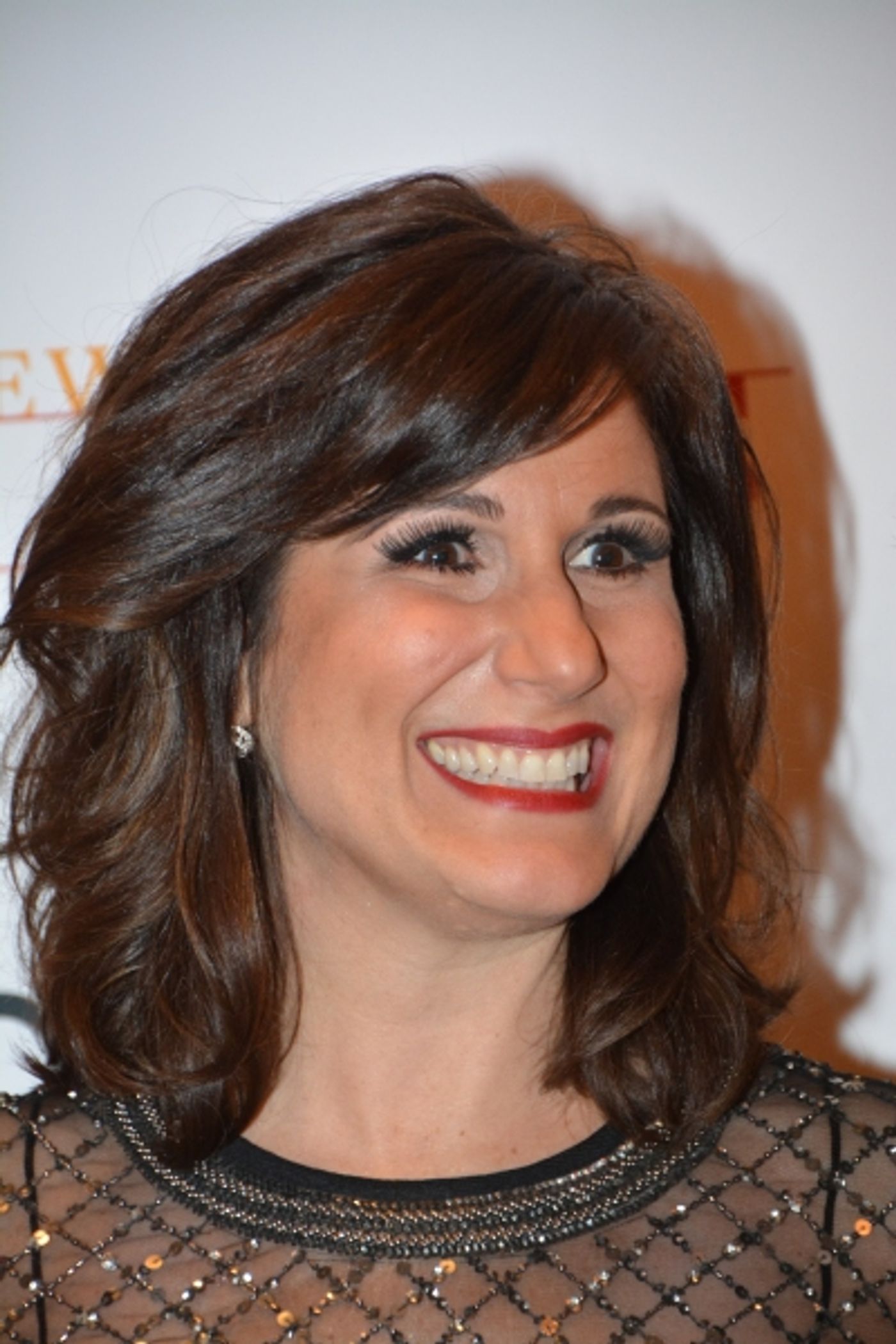 Photo Coverage: Stars Bring Holiday Cheer Backstage at New York Pops Carnegie Hall Concert Image