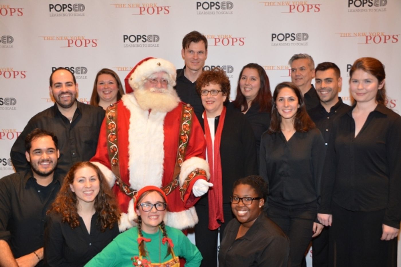 Photo Coverage: Stars Bring Holiday Cheer Backstage at New York Pops Carnegie Hall Concert Image