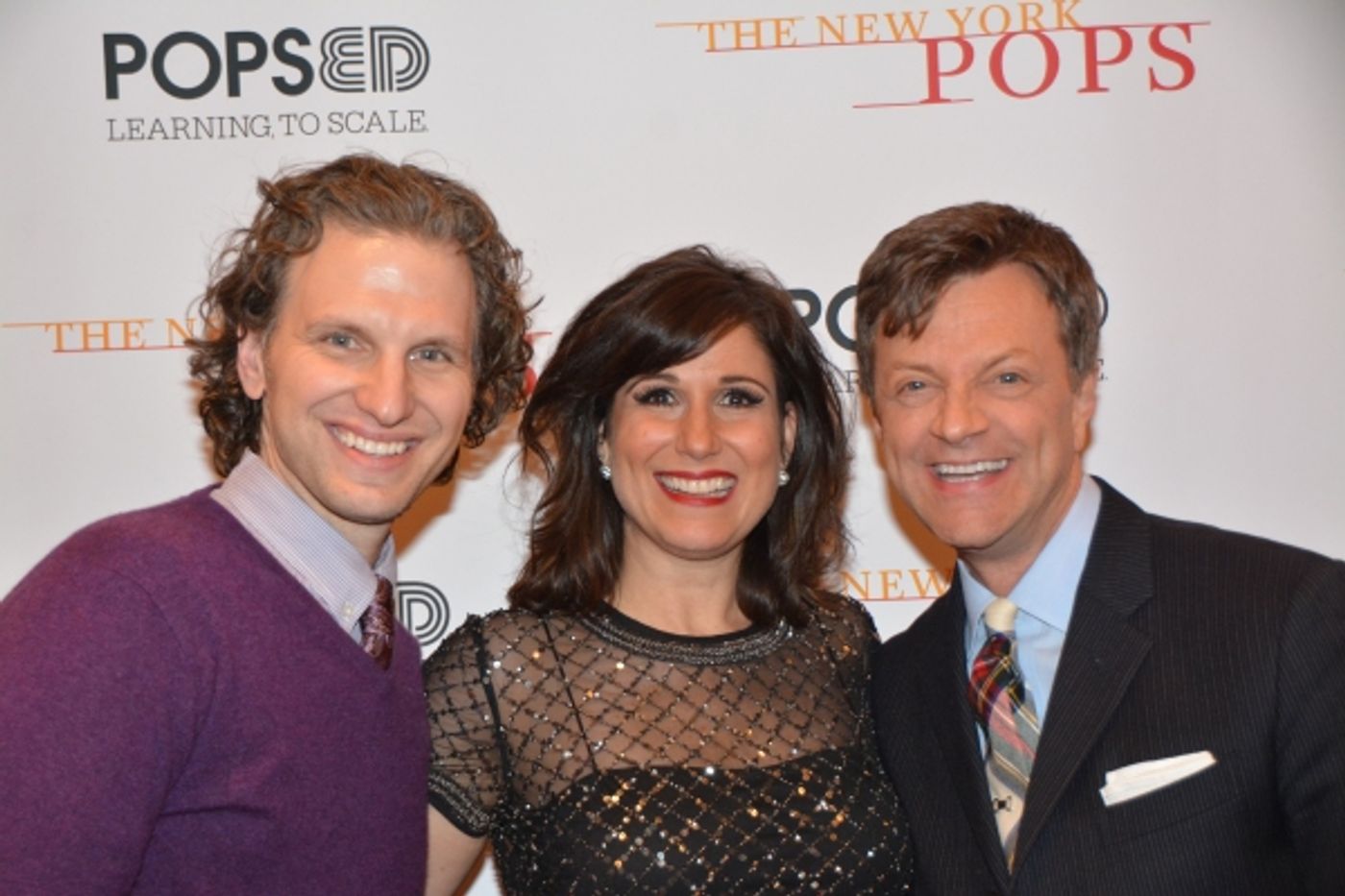 Photo Coverage: Stars Bring Holiday Cheer Backstage at New York Pops Carnegie Hall Concert Image