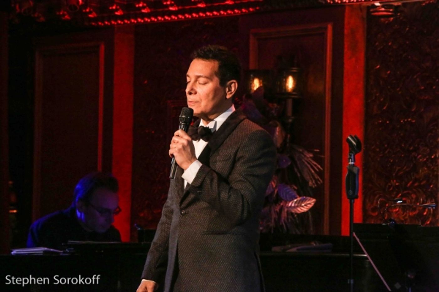 Photo Coverage: Michael Feinstein Opens Holiday Show at Feinstein's/54 Below!  Image