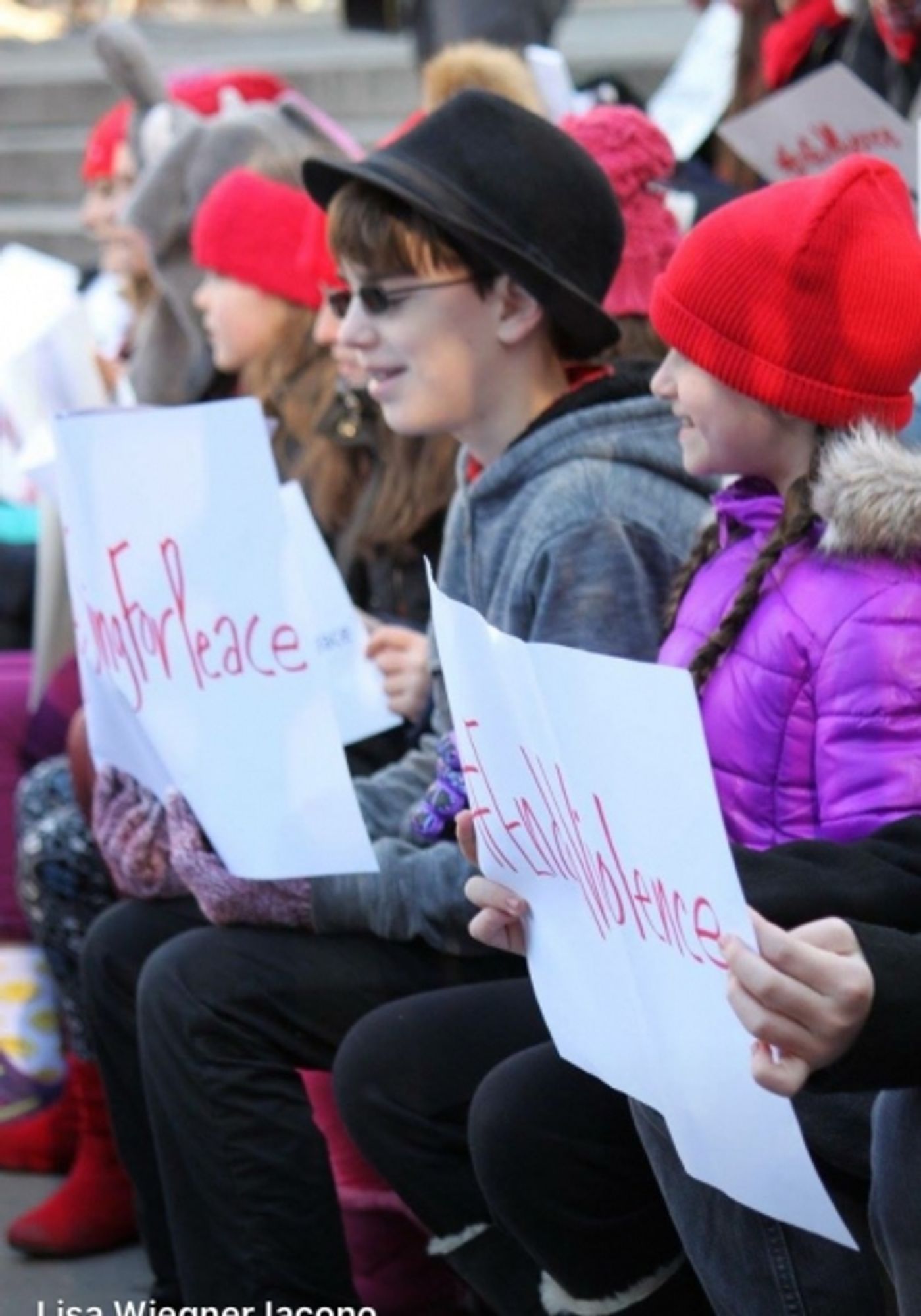 Photo Flash: Broadway Kids Sing for Peace in Times Square  Image