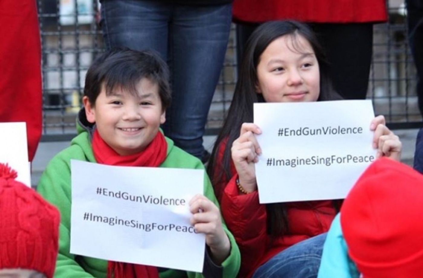 Photo Flash: Broadway Kids Sing for Peace in Times Square  Image