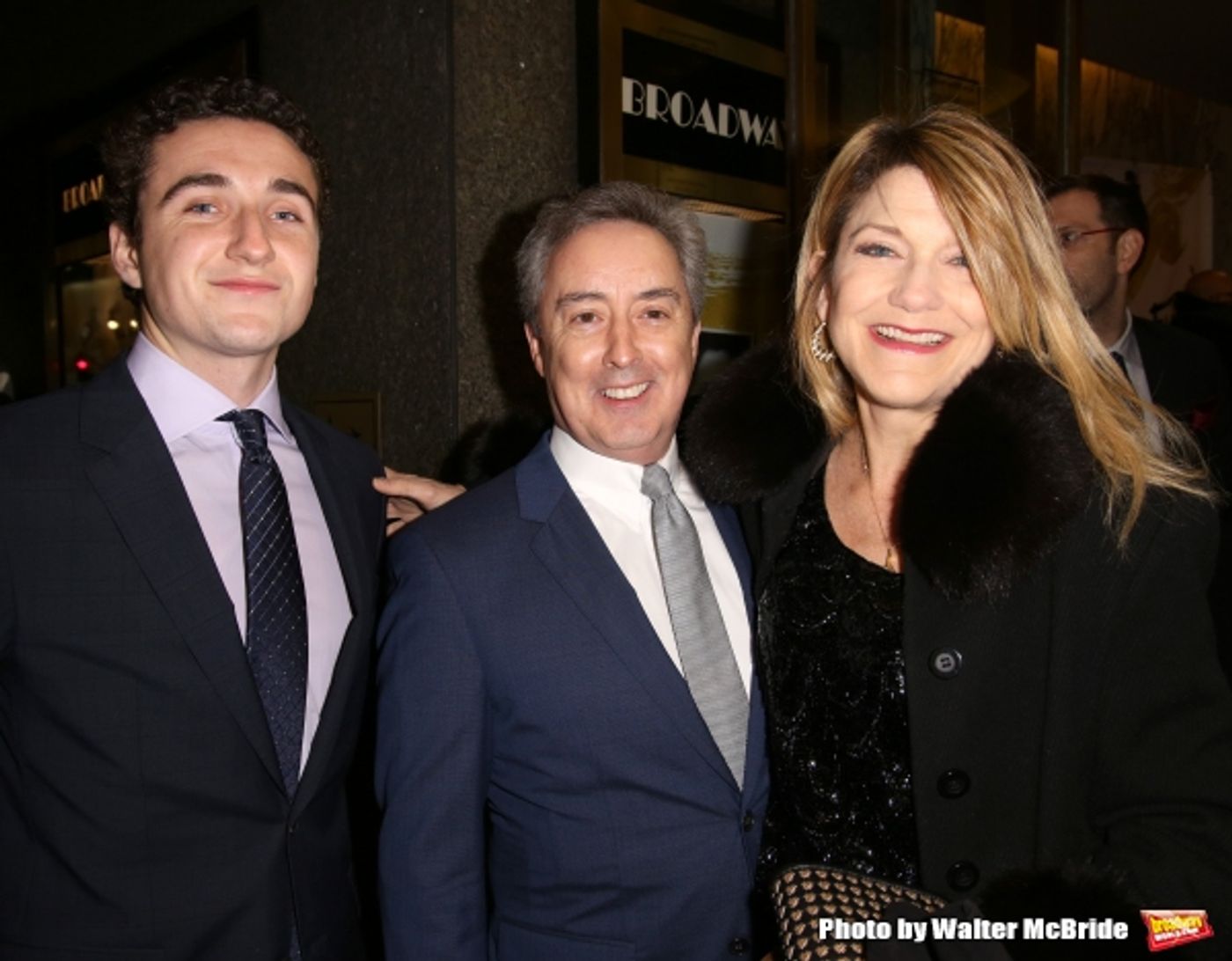 Photo Coverage: Bernadette Peters, Joel Grey & More Flock to the FIDDLER ON THE ROOF Opening Night Red Carpet!  Image