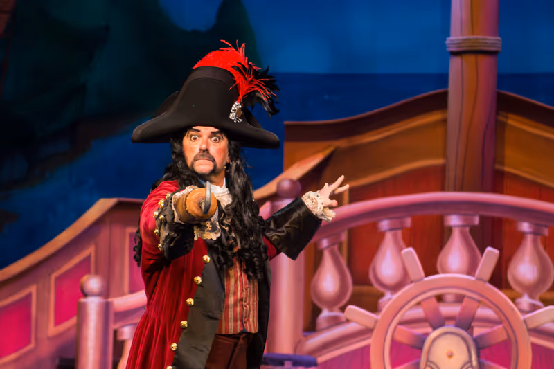 Photo Flash: First Look at John O'Hurley, Kevin Quinn, Sabrina Carpenter and More in 'PETER PAN AND TINKER BELL' at Pasadena Playhouse — photo 1 of 11