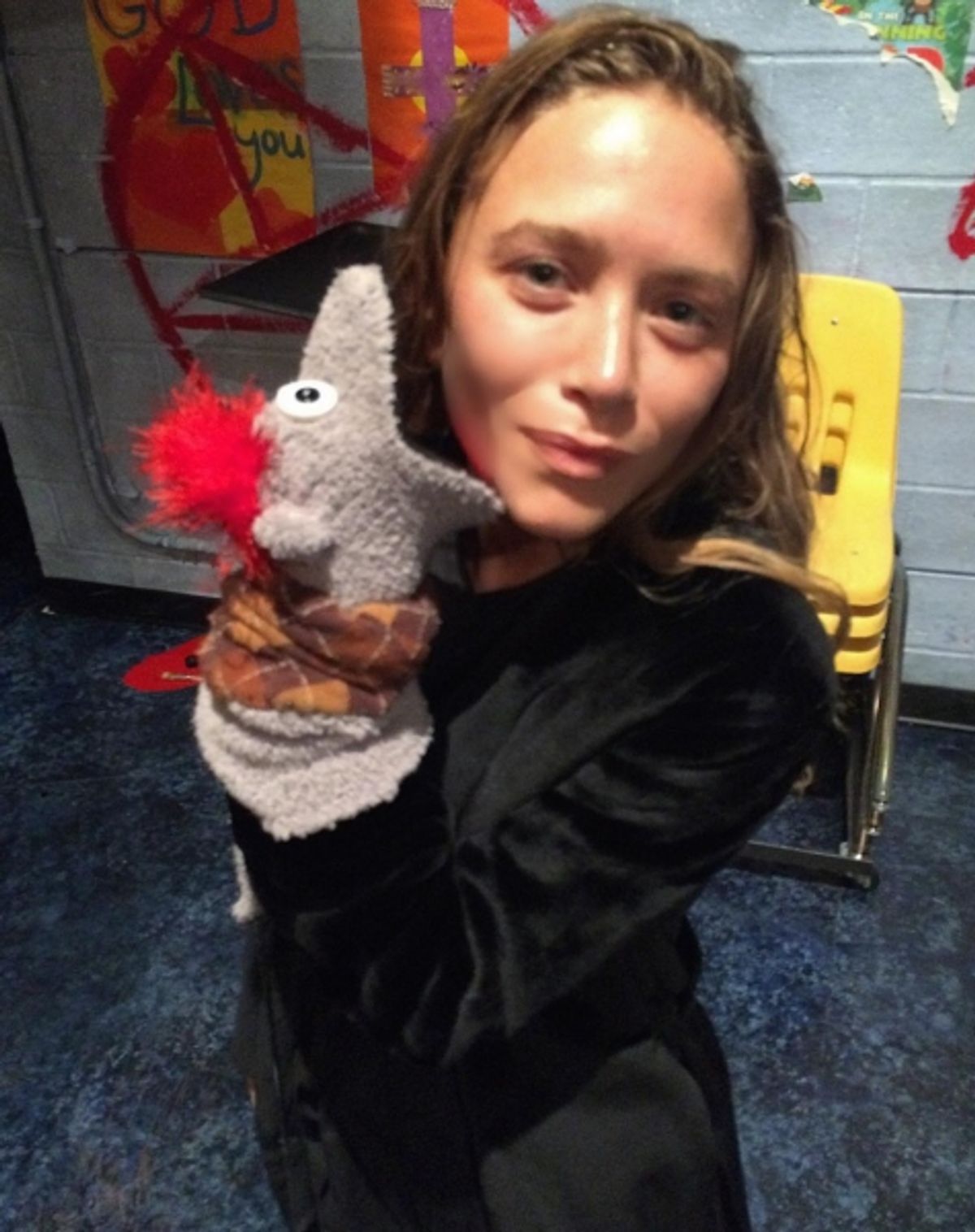 bobsaget: Mary Kate and Tyrone sharing secrets. I presume he was proclaiming his love for her. #HandToGodBway at FULL HOUSE Reunion! Mary-Kate Olsen Visits Bob Saget at HAND TO GOD