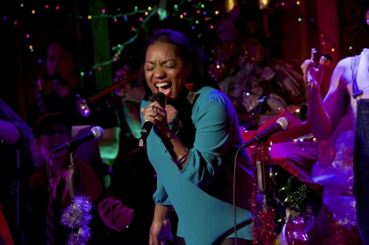 Photo Flash: Stage Stars Bring Sparkle and Holiday Spirit to 8TH ANNUAL JOE ICONIS CHRISTMAS SPECTACULAR  Image