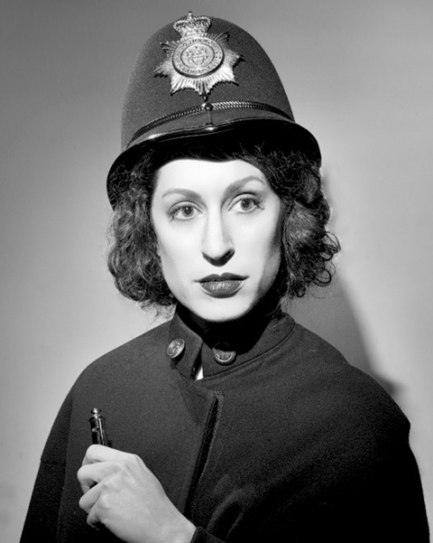 Photo Flash: 39 STEPS Company Takes Vintage Glamour Shots  Image