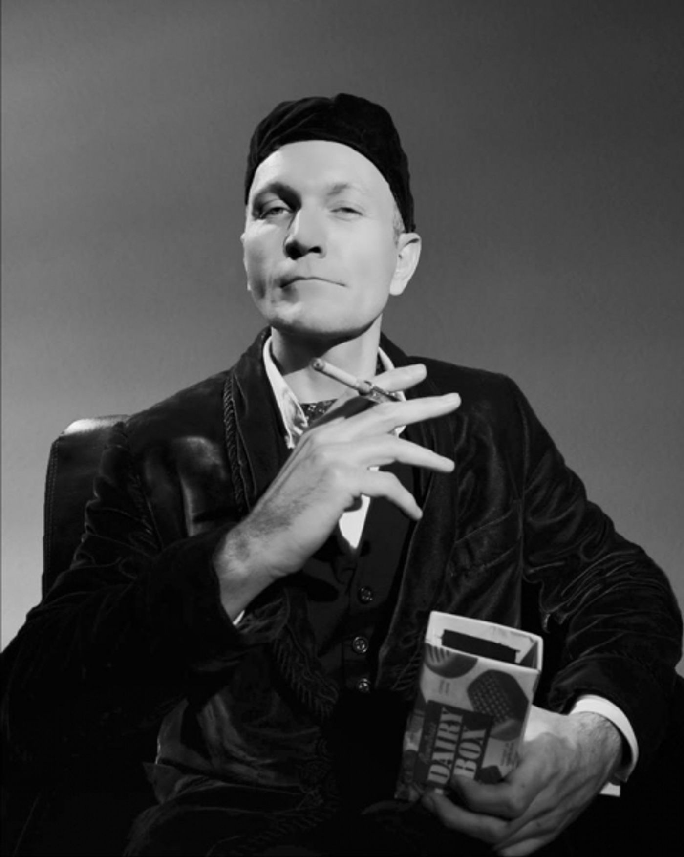 Photo Flash: 39 STEPS Company Takes Vintage Glamour Shots  Image