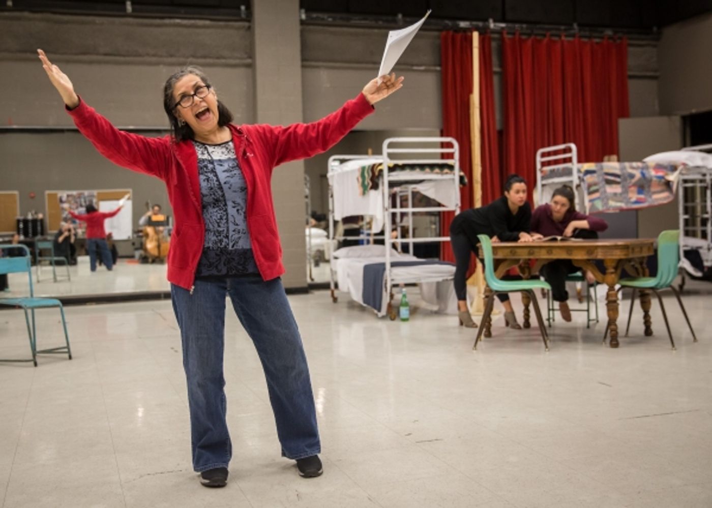 Photo Flash: In Rehearsal for ANOTHER WORD FOR BEAUTY at The Goodman Theatre  Image