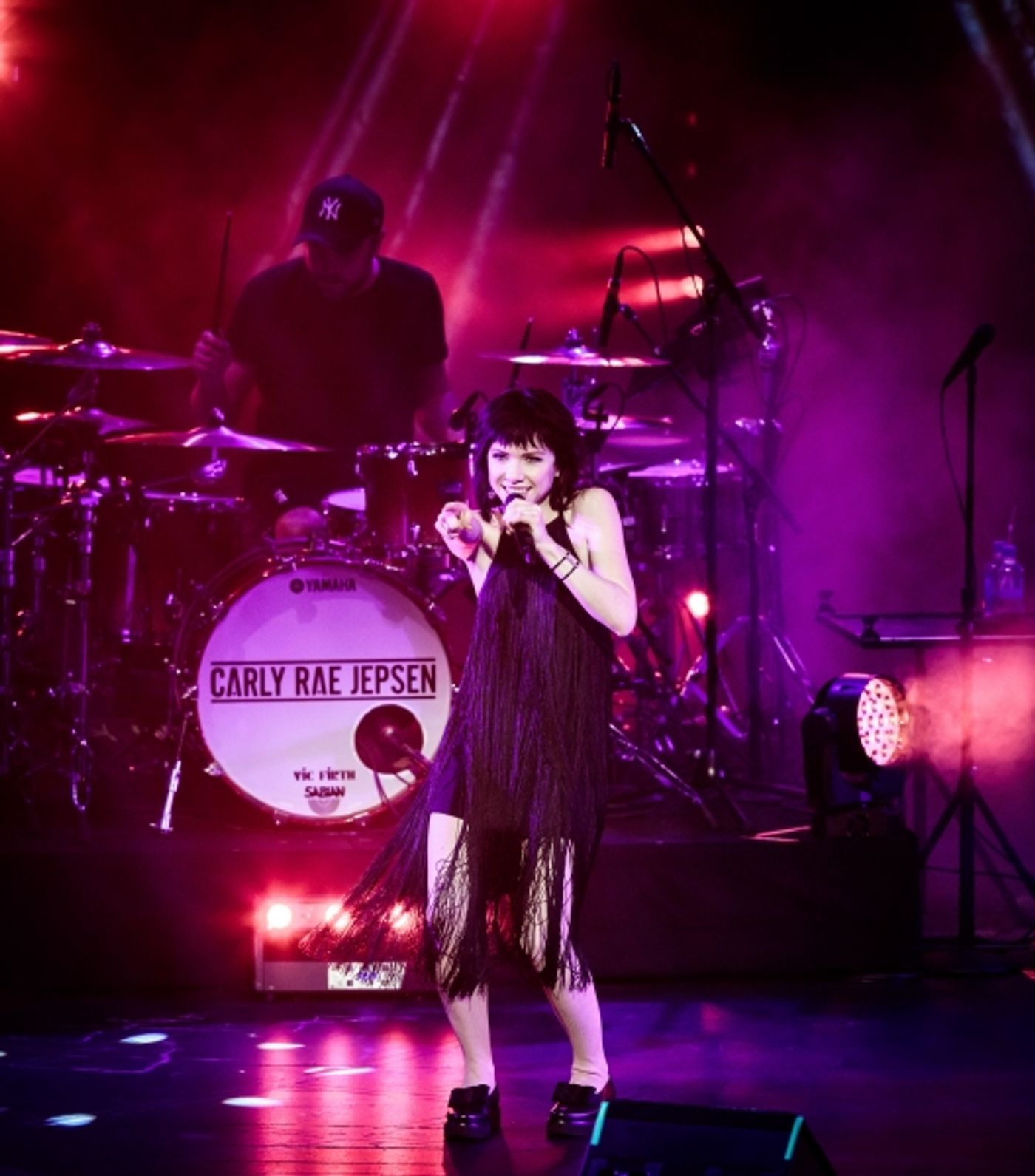 Photo Flash: GRAMMY Nominee and Stage Star Carly Rae Jepsen Kicks Off New Year's in Las Vegas Photo Flash: GRAMMY Nominee and Stage Star Carly Rae Jepsen Kicks Off New Year's in Las Vegas Image
