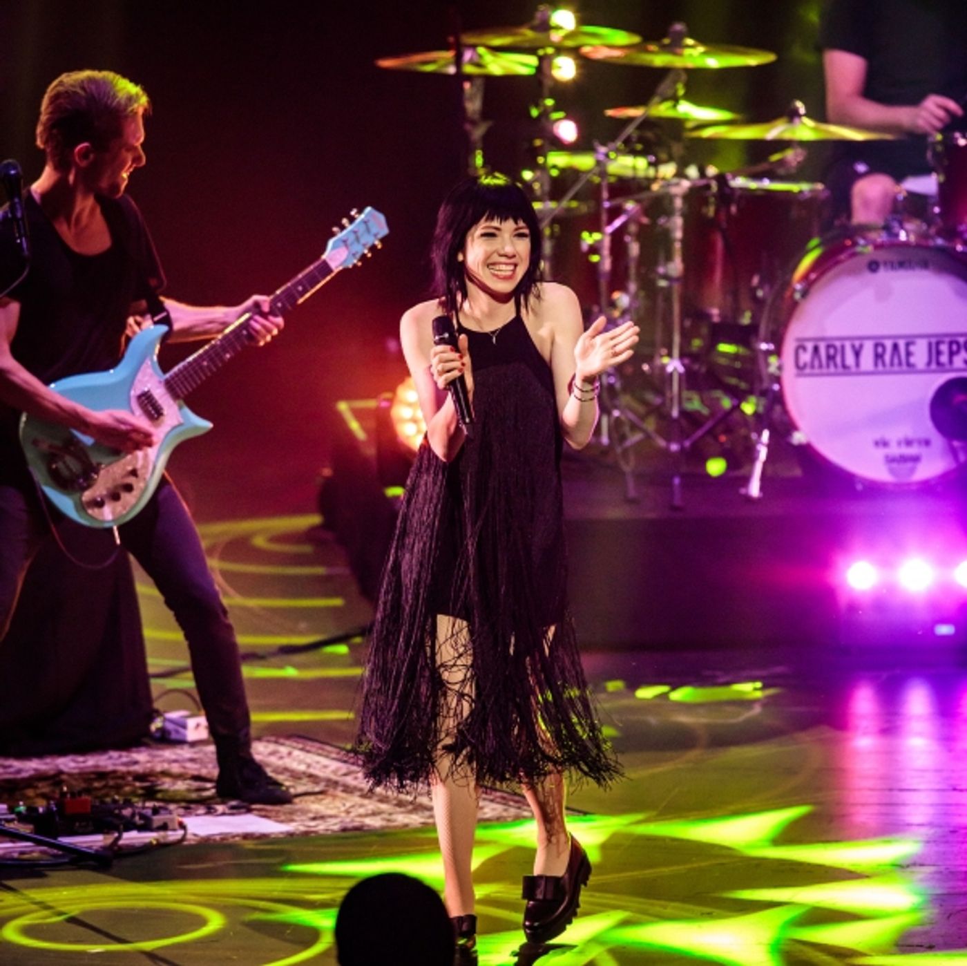 Photo Flash: GRAMMY Nominee and Stage Star Carly Rae Jepsen Kicks Off New Year's in Las Vegas Photo Flash: GRAMMY Nominee and Stage Star Carly Rae Jepsen Kicks Off New Year's in Las Vegas Image