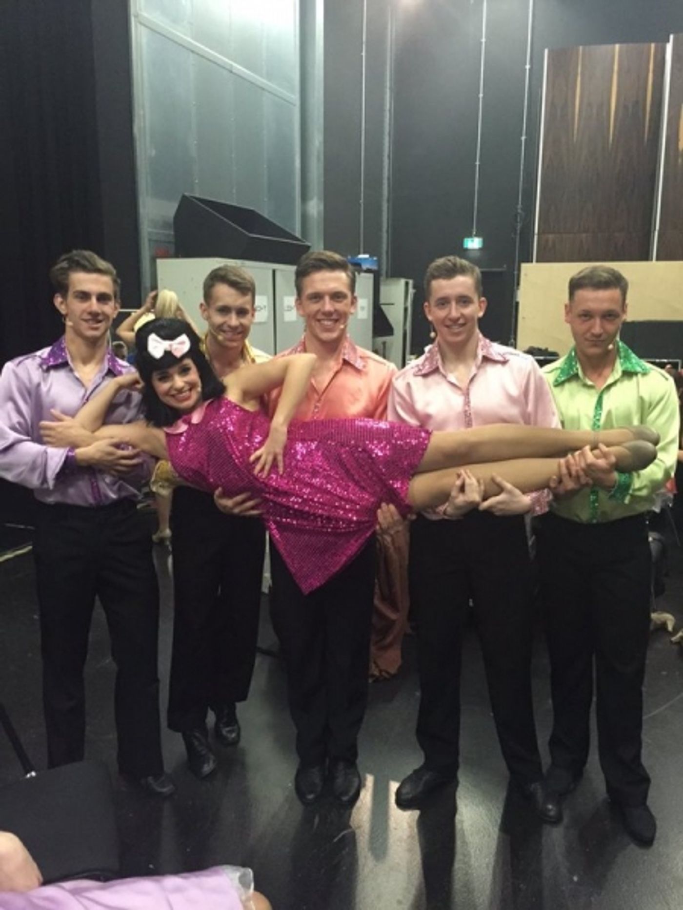 Photo Flash: Max von Essen, ON YOUR FEET Cast, and More Post First Saturday Intermission Pics of 2016 Photo Flash: Max von Essen, ON YOUR FEET Cast, and More Post First Saturday Intermission Pics of 2016 Image