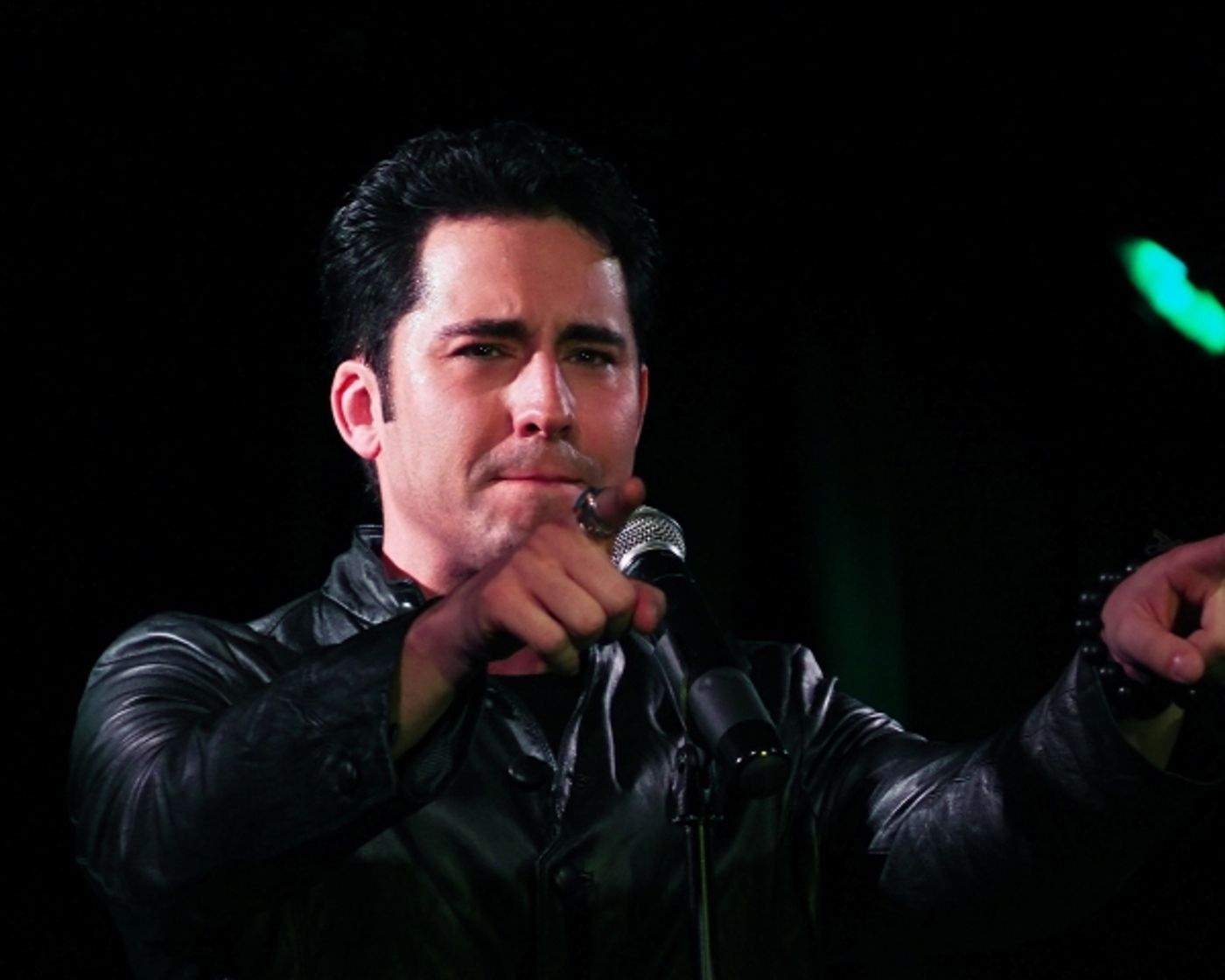 Photo Coverage: HAPPY NEW YEAR! John Lloyd Young Plays Sterling's Upstairs At The Federal  Image