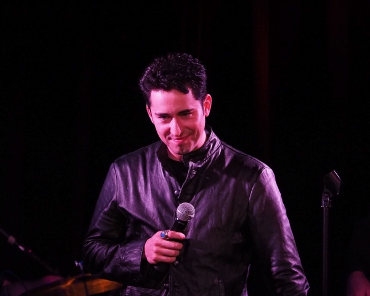 Photo Coverage: HAPPY NEW YEAR! John Lloyd Young Plays Sterling's Upstairs At The Federal  Image