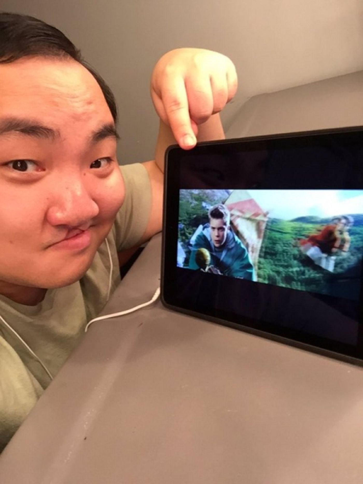 Photo Flash: Saturday Intermission Pics, 1/03- PIPPIN, GOTTA DANCE, DIRTY DANCING Tour, BRIDGES OF MADISON COUNTY Tour, and More Photo Flash: Saturday Intermission Pics, 1/03- PIPPIN, GOTTA DANCE, DIRTY DANCING Tour, BRIDGES OF MADISON COUNTY Tour, and More Image