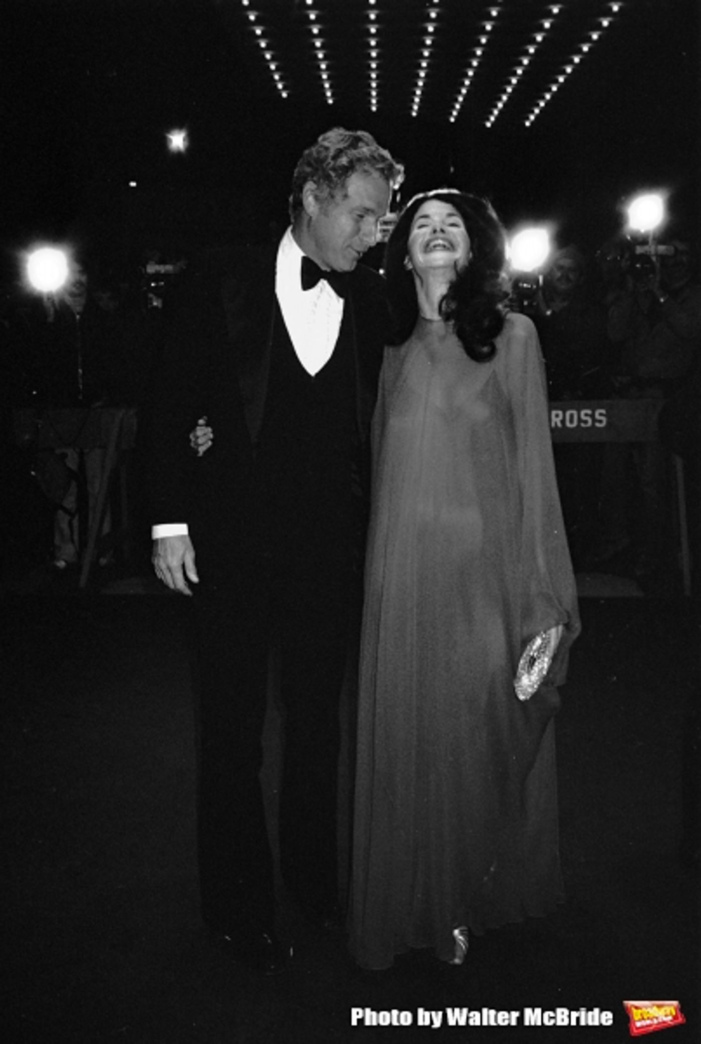 Photo Flashback: BroadwayWorld Remembers Wayne Rogers  Image