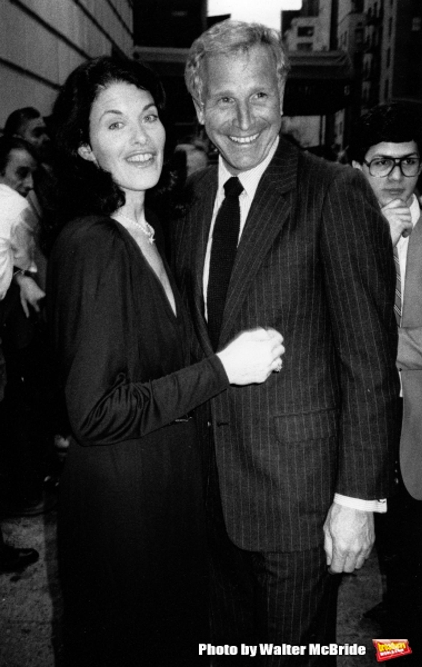 Photo Flashback: BroadwayWorld Remembers Wayne Rogers  Image