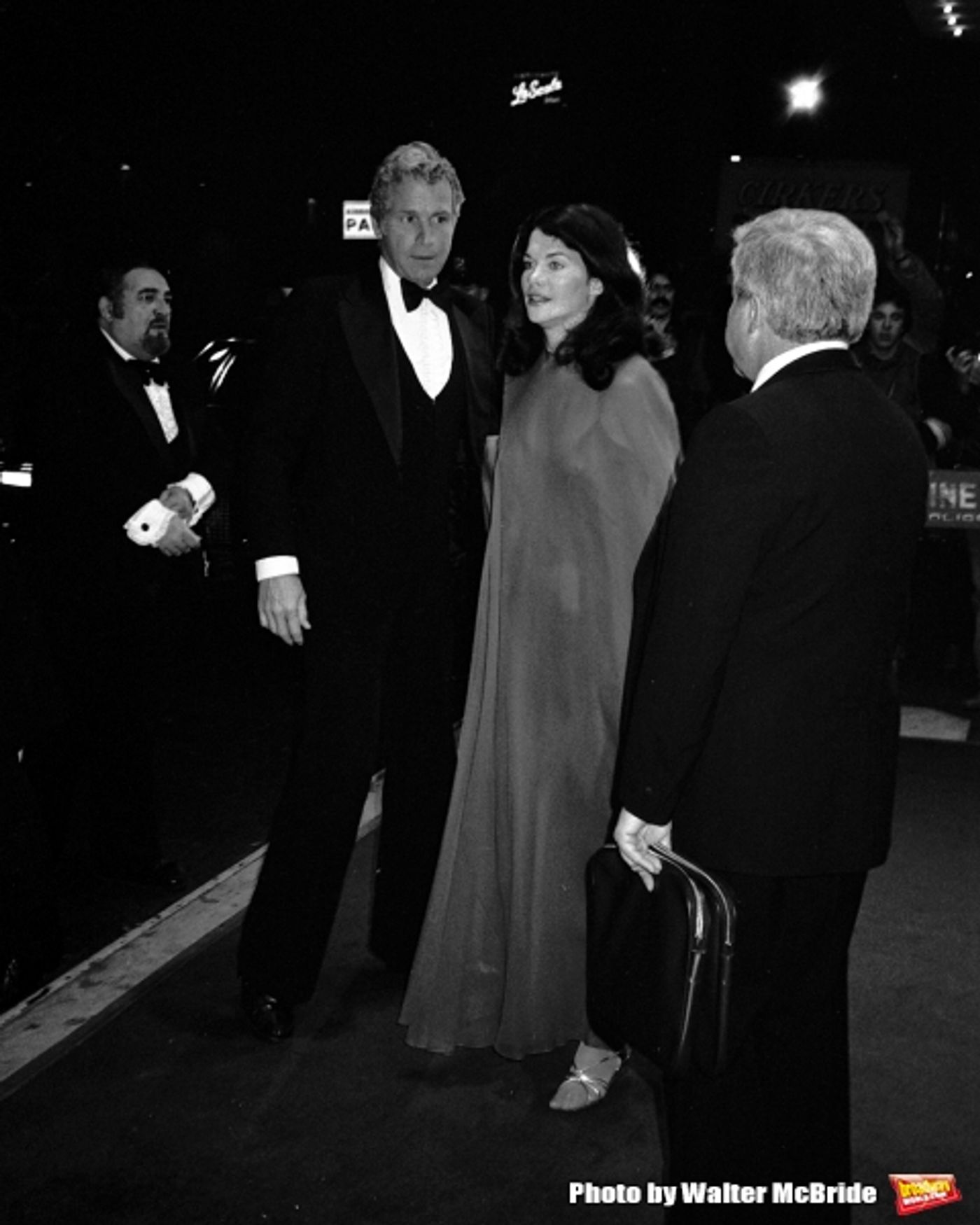 Photo Flashback: BroadwayWorld Remembers Wayne Rogers  Image