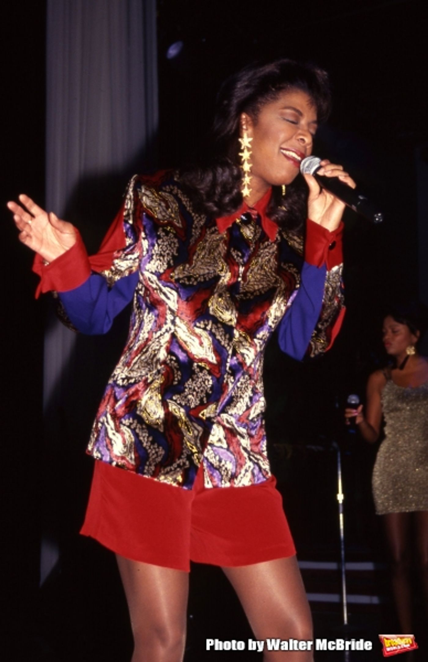 Photo Flashback: BroadwayWorld Remembers Natalie Cole  Image