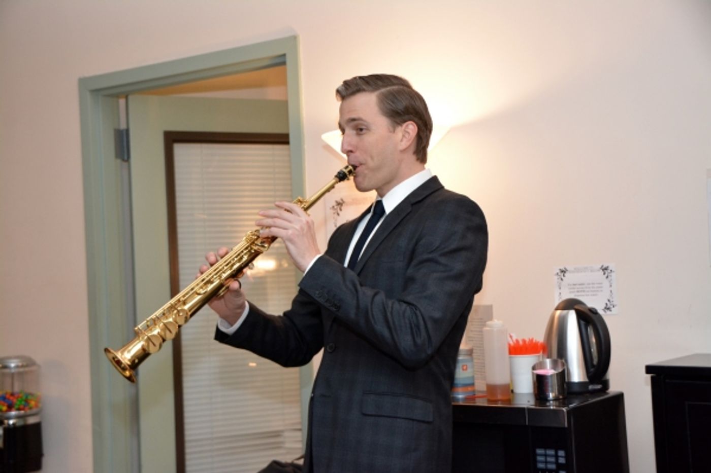 Photo Coverage: Benjamin Eakeley Brings BROADWAY SWINGER to Feinstein's/54 Below  Image