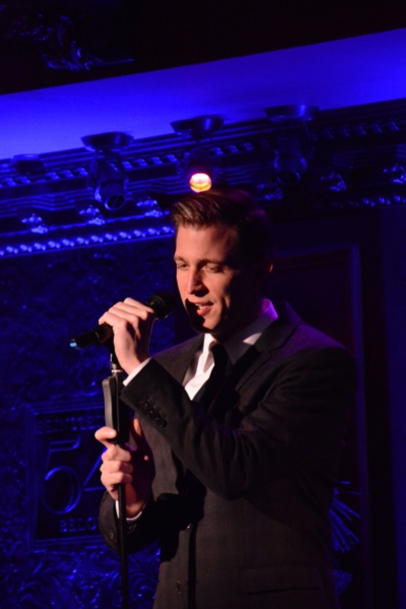 Photo Coverage: Benjamin Eakeley Brings BROADWAY SWINGER to Feinstein's/54 Below  Image