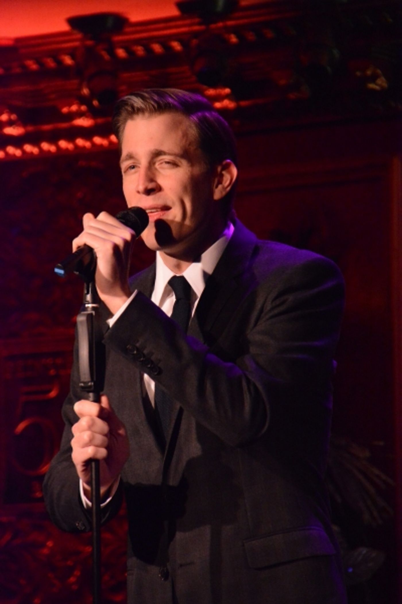 Photo Coverage: Benjamin Eakeley Brings BROADWAY SWINGER to Feinstein's/54 Below  Image