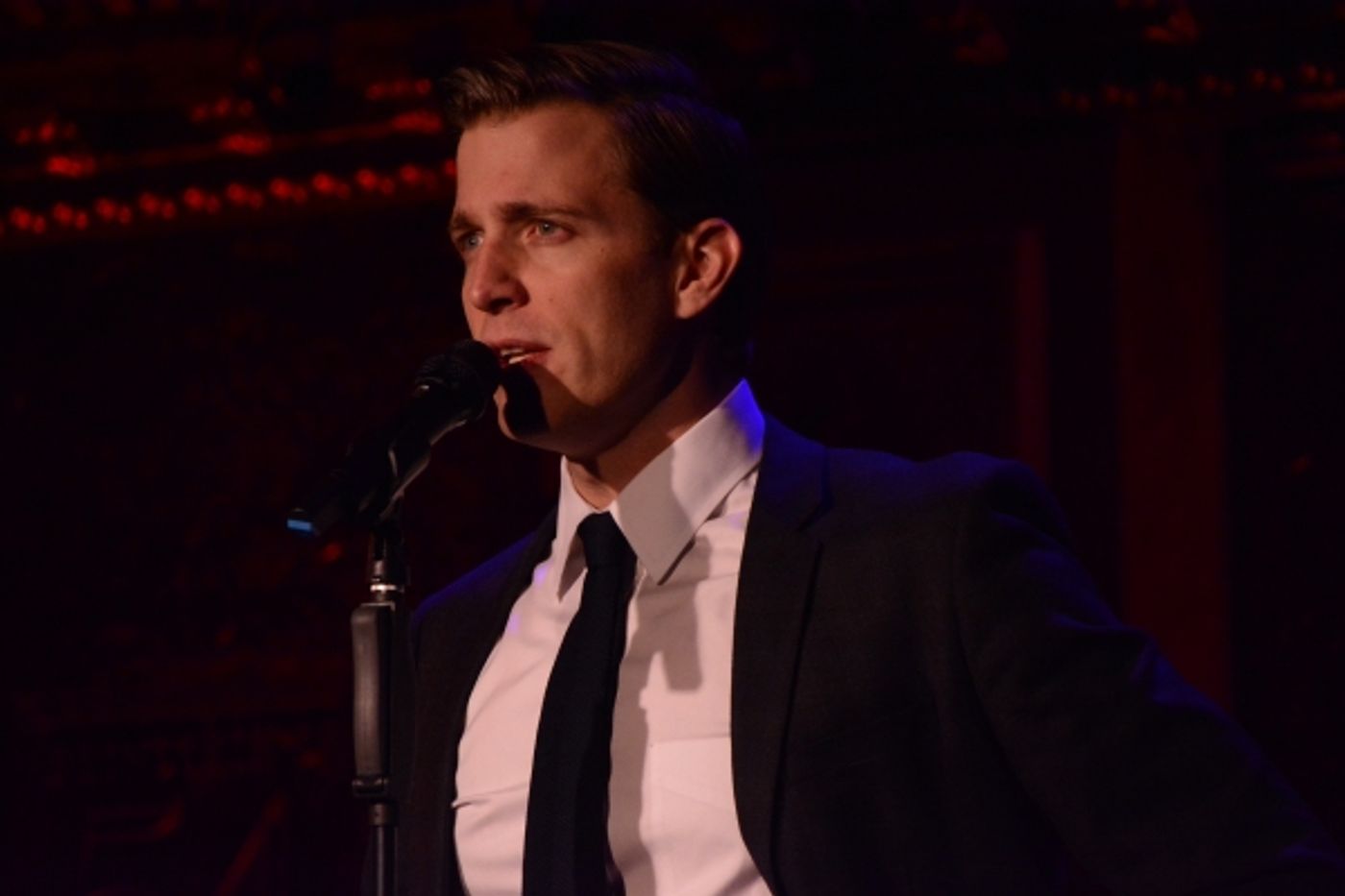 Photo Coverage: Benjamin Eakeley Brings BROADWAY SWINGER to Feinstein's/54 Below  Image