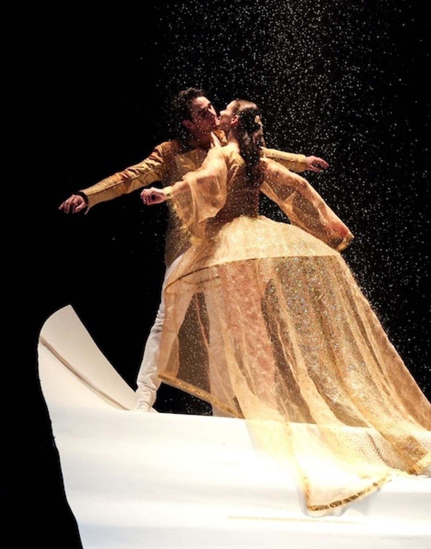 Photo Flash: Sneak Peek - Les Ballets de Monte-Carlo to Bring CINDERELLA to NY City Center  Image