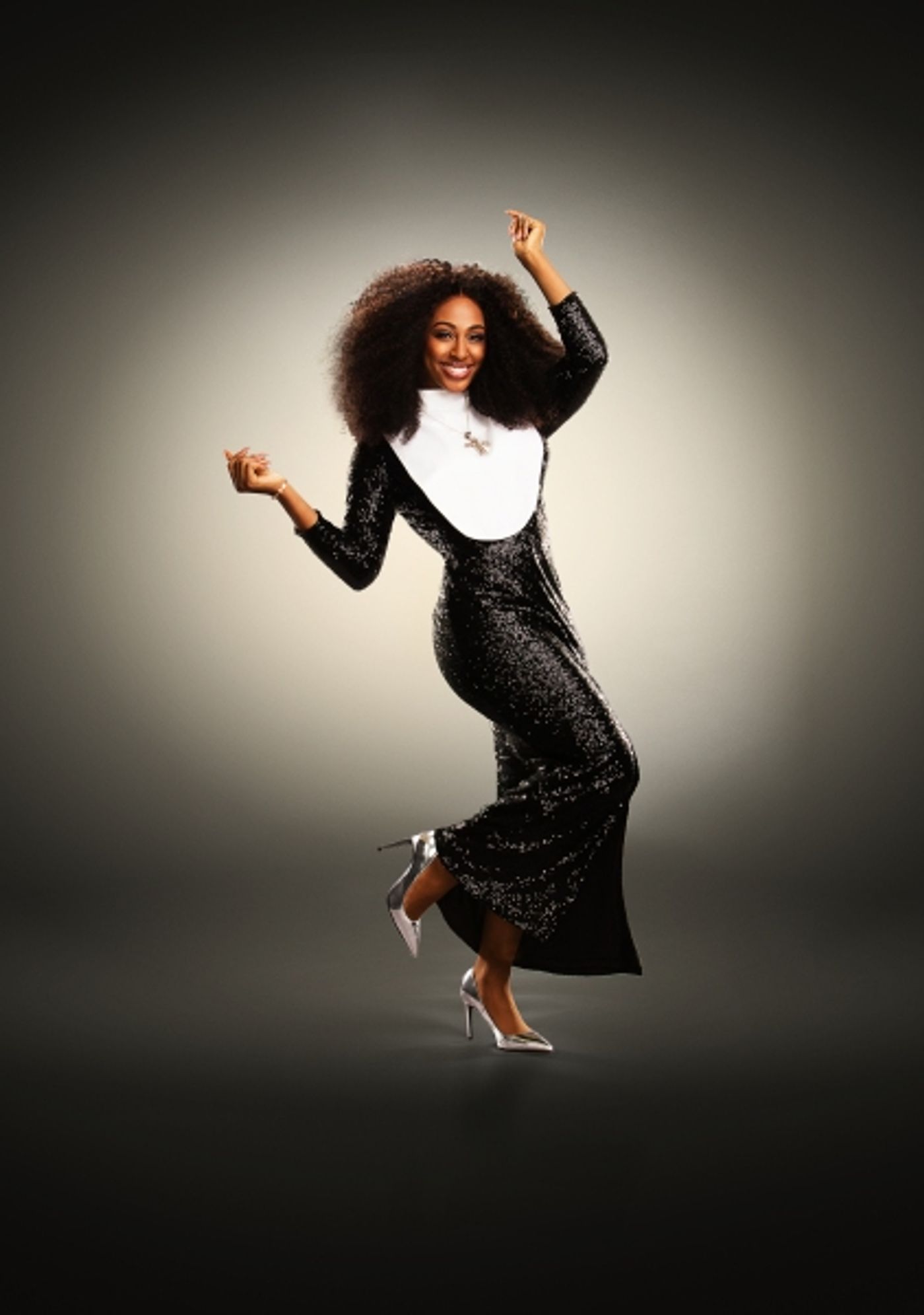 Photo Flash: Sneak Peek at Alexandra Burke, Starring in SISTER ACT Tour, Opening at Curve, July 30  Image