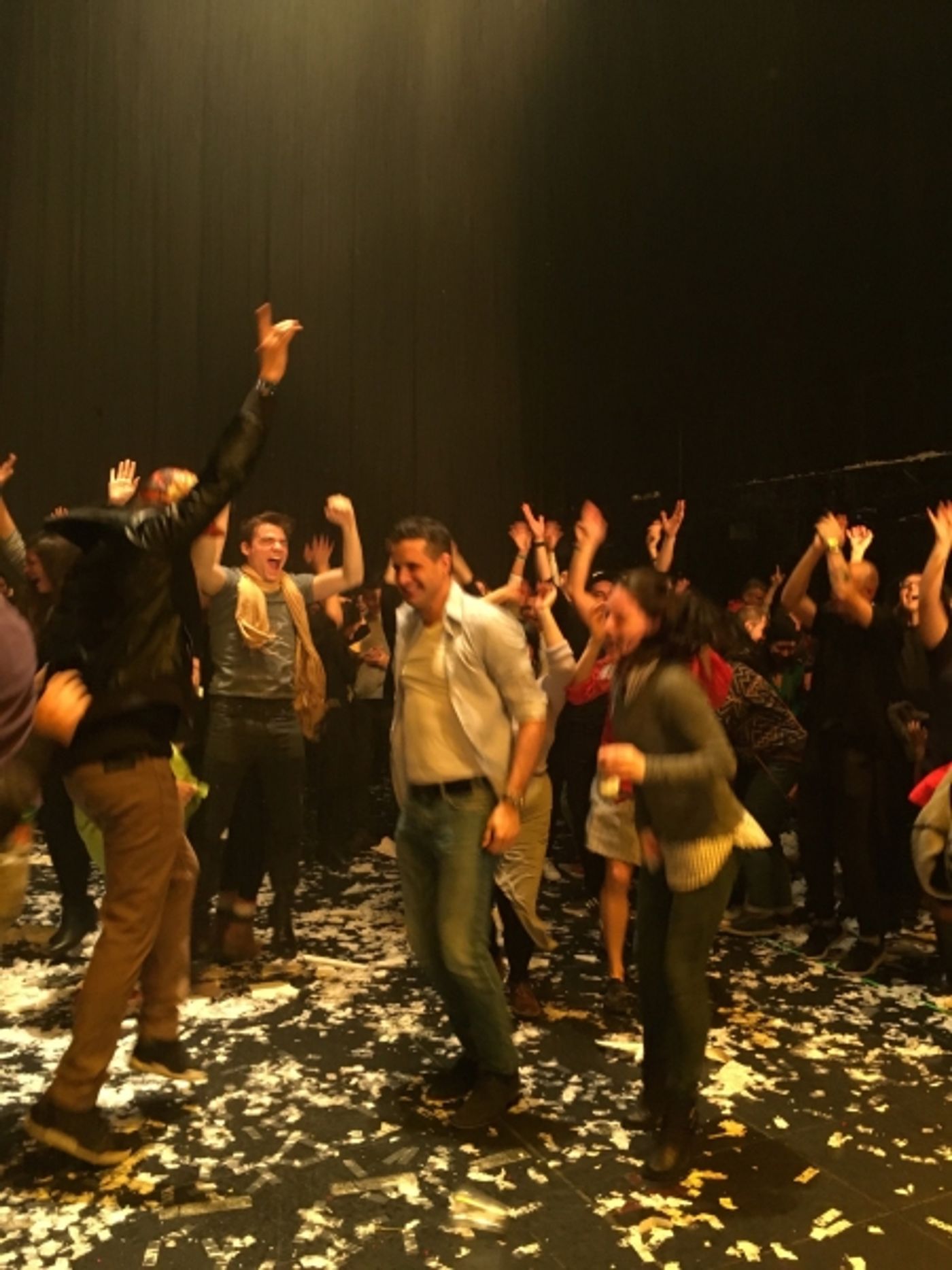 Photo Flash: Broadway's SPRING AWAKENING Stars Dance at FUERZA BRUTA Photo Flash: Broadway's SPRING AWAKENING Stars Dance at FUERZA BRUTA Image