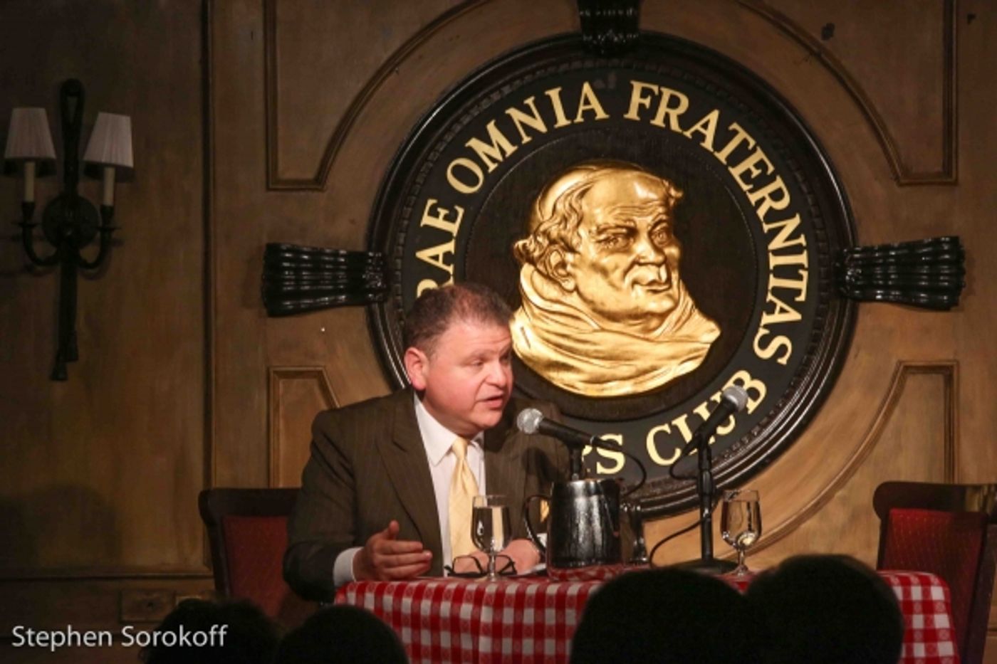 Photo Coverage: The Tables Are Turned - Larry King Gets Interviewed at the Friars Club  Image