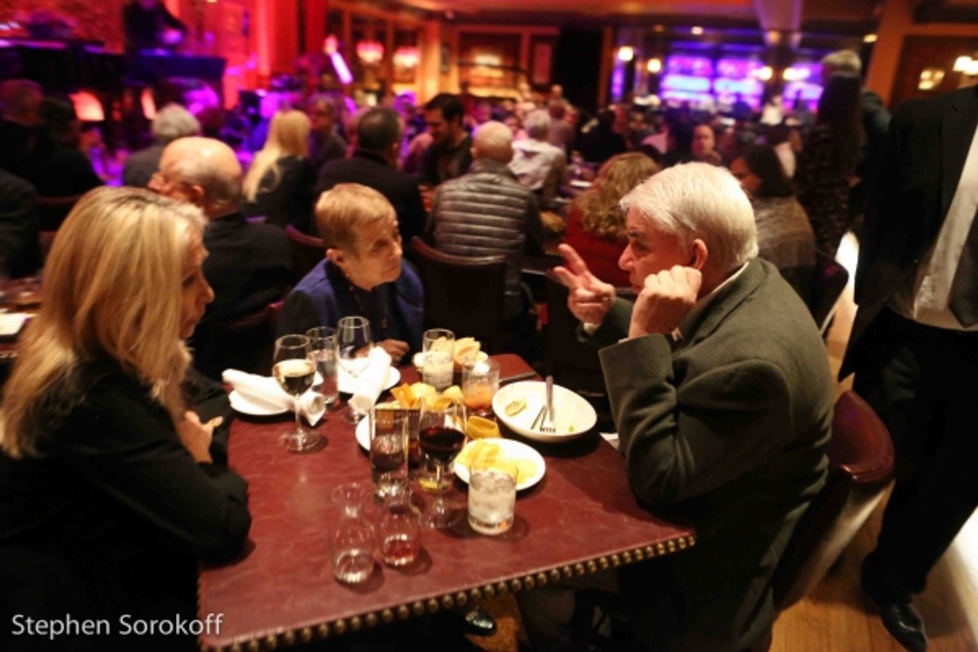 Photo Coverage: Clive Davis, Joanna Carson Attend Lorna Luft's Performance at Feinstein's/54 Below  Image