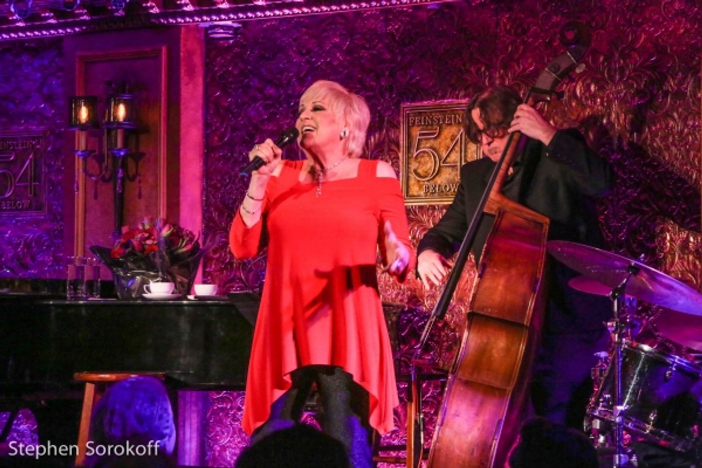 Photo Coverage: Clive Davis, Joanna Carson Attend Lorna Luft's Performance at Feinstein's/54 Below  Image