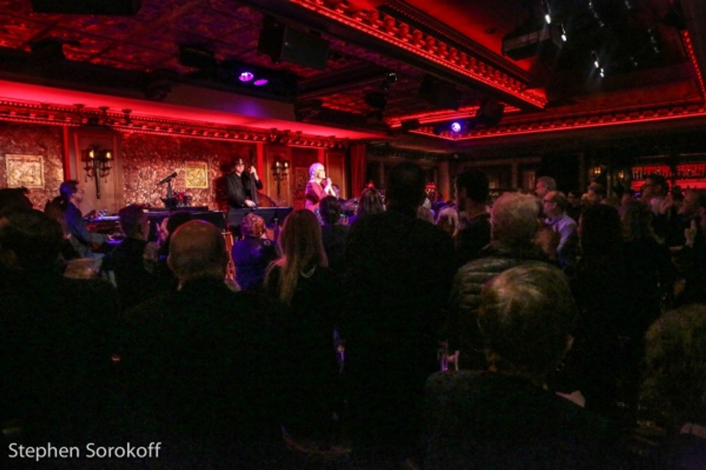 Photo Coverage: Clive Davis, Joanna Carson Attend Lorna Luft's Performance at Feinstein's/54 Below  Image