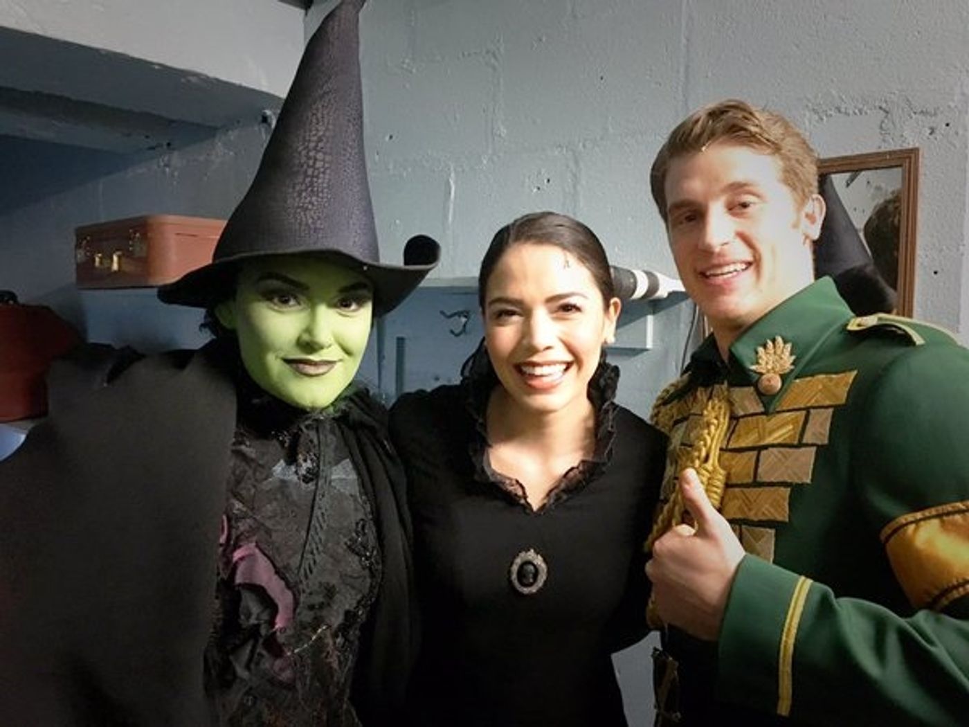 Photo Flash: Saturday Intermission Pics, 1/09- WICKED, AN AMERICAN IN PARIS, SOMETHING ROTTEN!, and Many More! Photo Flash: Saturday Intermission Pics, 1/09- WICKED, AN AMERICAN IN PARIS, SOMETHING ROTTEN!, and Many More! Image