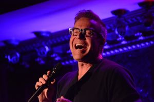 Todd Murray @ BroadwayWorld Todd Murray Photo