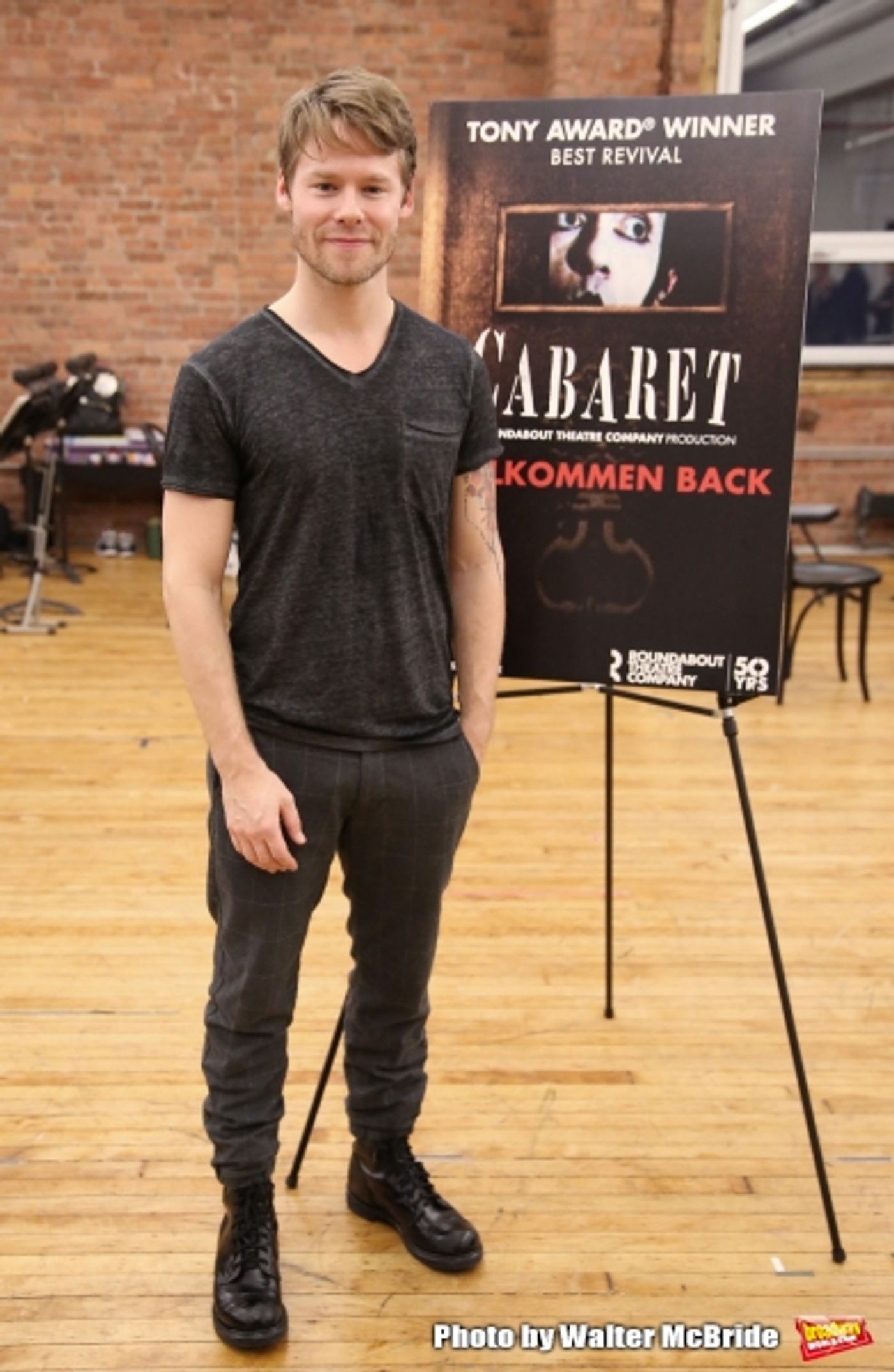 Photo Coverage: Meet the Company of Roundabout's CABARET National Tour!  Image