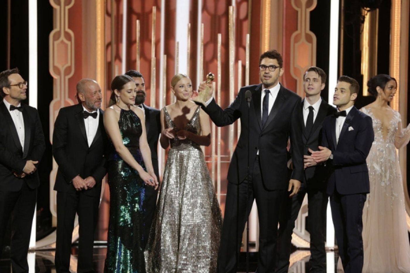 Photo Flash: Denzel, Lady Gaga & More Nab Prizes at 73rd ANNUAL GOLDEN GLOBES Image