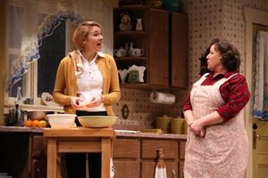 Laura Gragtmans and Toni DiBuono Photo