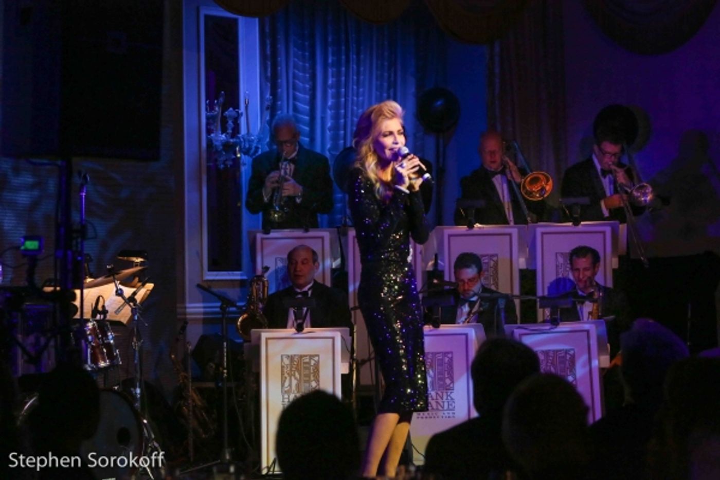 Photo Coverage: Dionne Warwick, Wayne Newton, Steve Tyrell, Robert Davi Perform at Friars Sinatra Celebration  Image