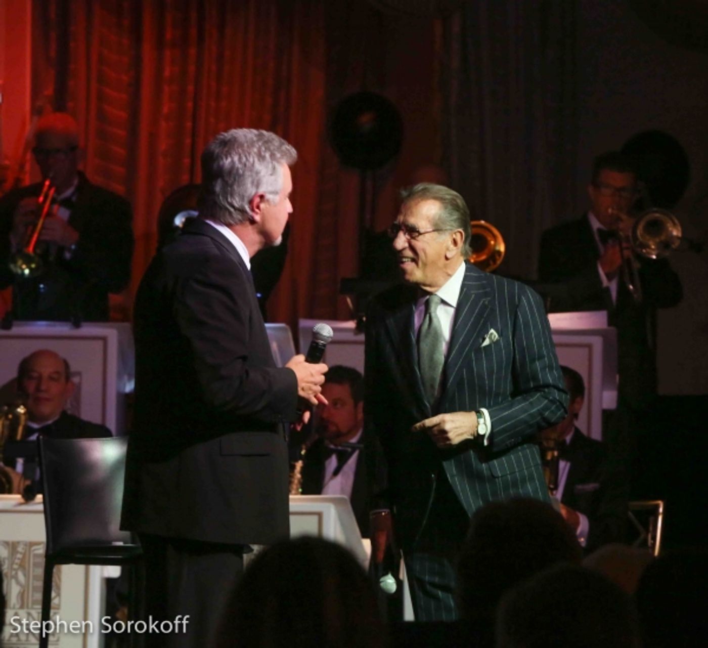 Photo Coverage: Dionne Warwick, Wayne Newton, Steve Tyrell, Robert Davi Perform at Friars Sinatra Celebration  Image