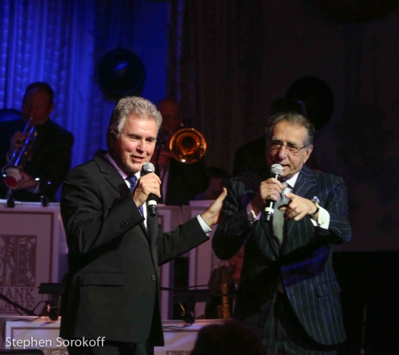 Photo Coverage: Dionne Warwick, Wayne Newton, Steve Tyrell, Robert Davi Perform at Friars Sinatra Celebration  Image