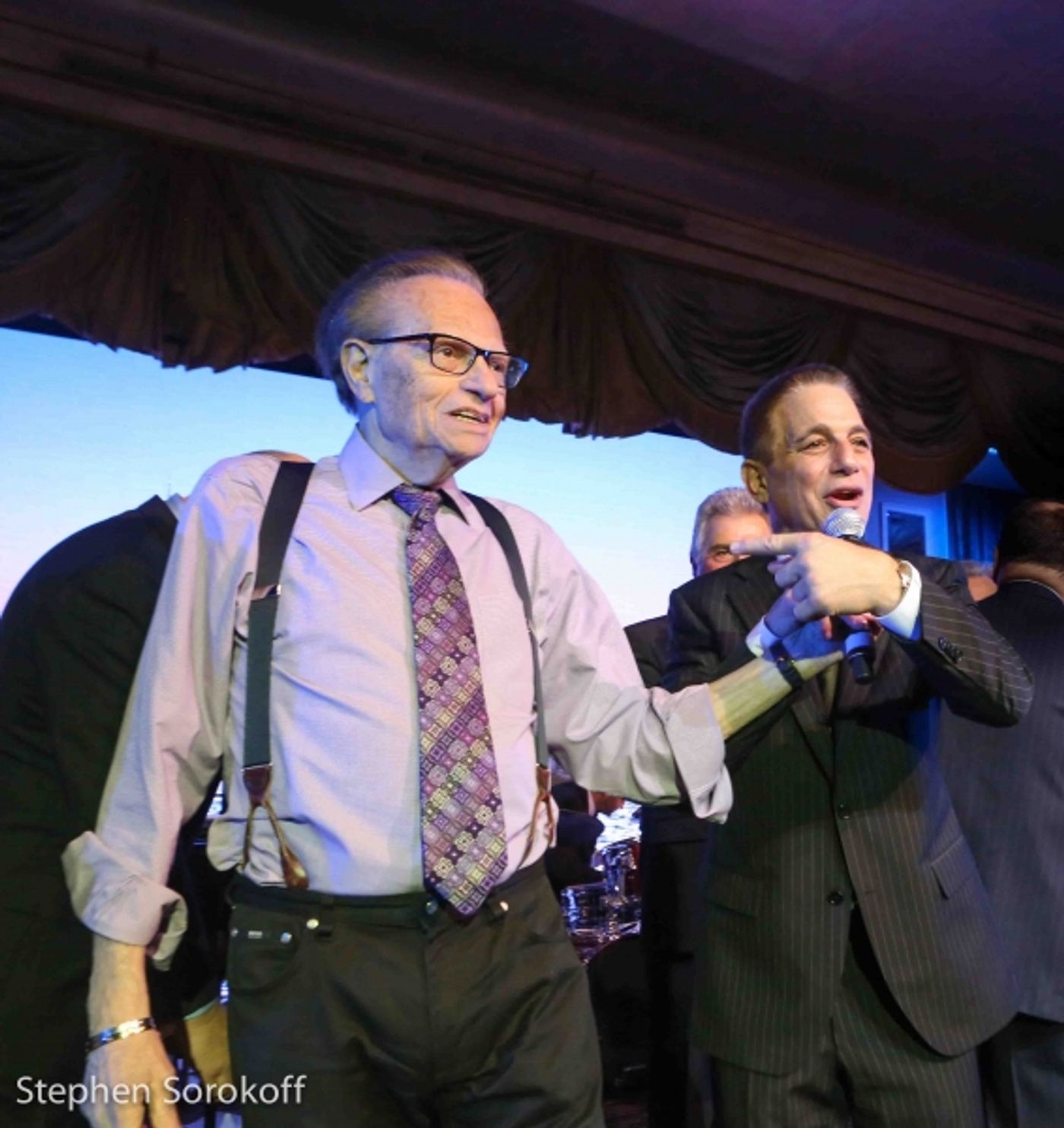 Photo Coverage: Dionne Warwick, Wayne Newton, Steve Tyrell, Robert Davi Perform at Friars Sinatra Celebration  Image