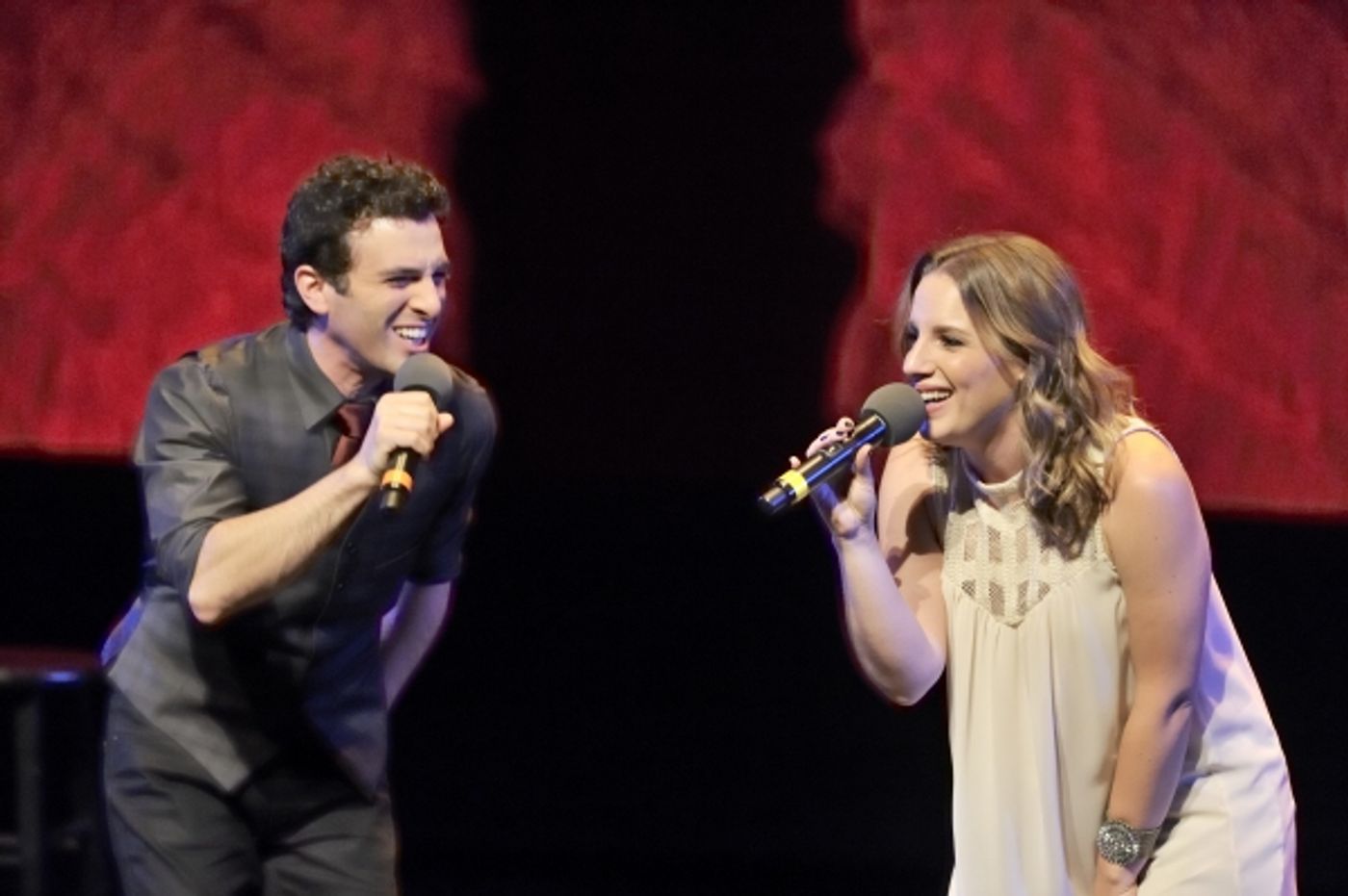 Photo Flash: Sneak Peek at Jessie Mueller & Jarrod Spector at NJPAC, Airing Tomorrow on NJTV  Image