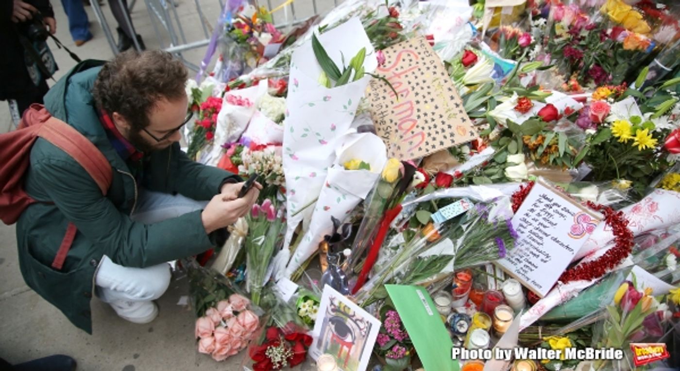 Photo Coverage: Fans Tribute David Bowie Outside of LAZARUS Photo Coverage: Fans Tribute David Bowie Outside of LAZARUS Image