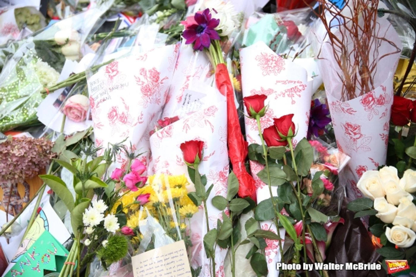 Photo Coverage: Fans Tribute David Bowie Outside of LAZARUS Photo Coverage: Fans Tribute David Bowie Outside of LAZARUS Image